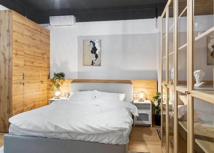 Old Town Cozy Room 321
